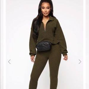 Fashion Nova Beary Cute Sherpa Set